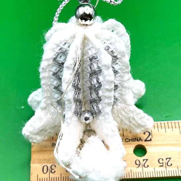 Set 3 Vintage Crochet Bell Ornaments Handmade White Silver 80s Christmas Décor - Picture 3 of 7